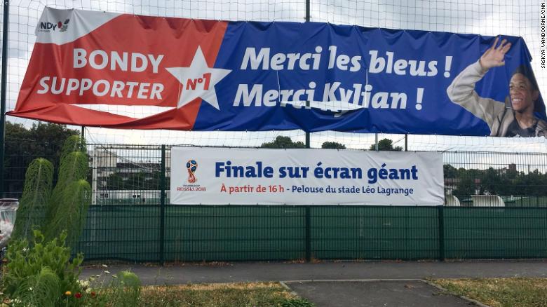 The sign outsite the Bondy futsal pitch reads: &#39;Thank you les blues! Thank you Kylian!&#39;