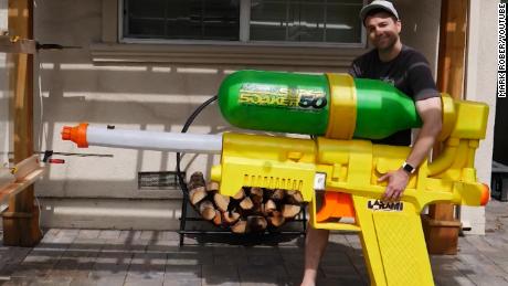 the biggest water gun