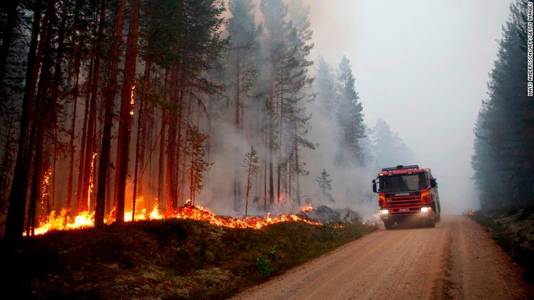 Sweden fires rage as far north as Arctic Circle