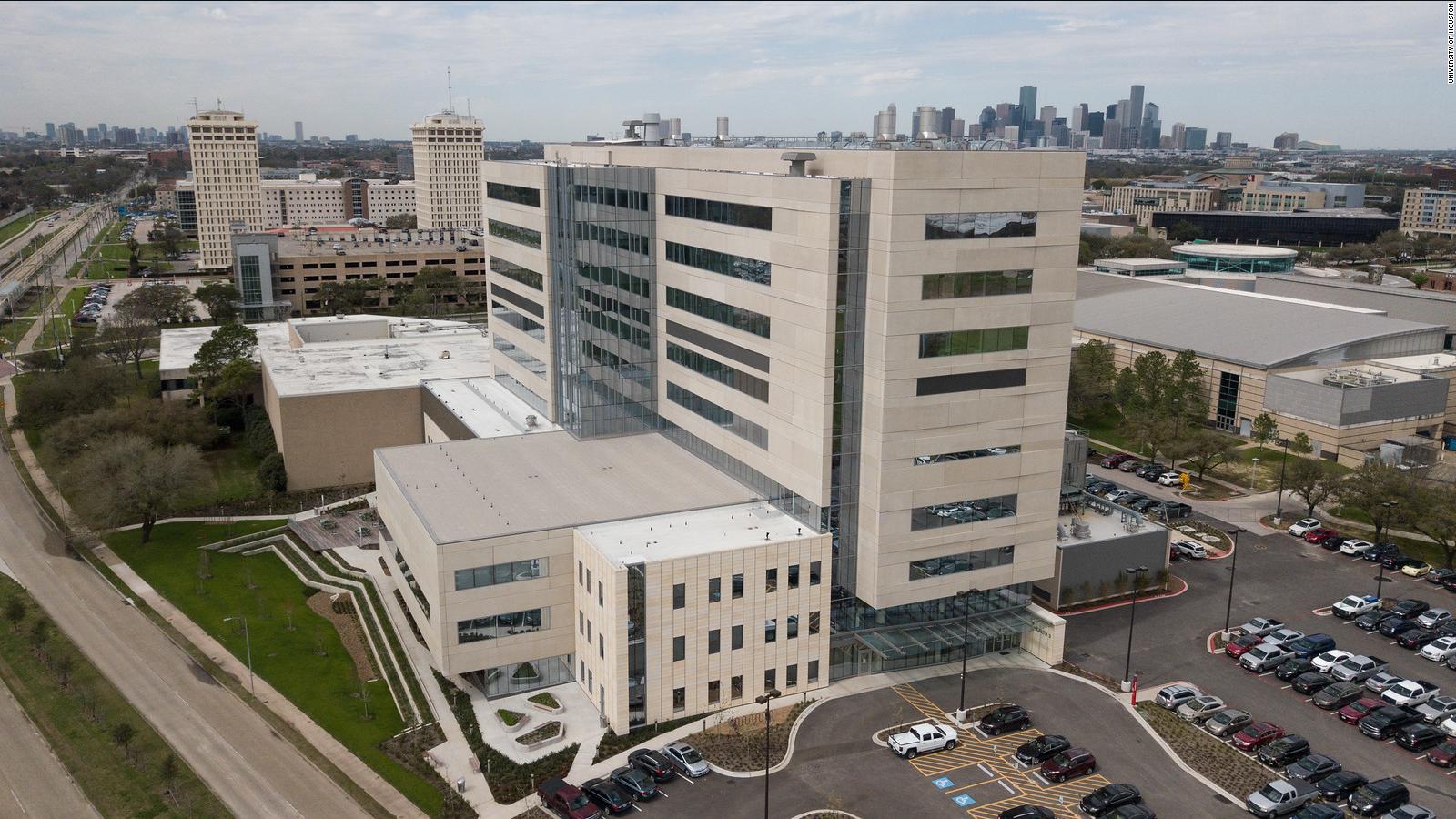 University of Houston's med school class will get free tuition thanks