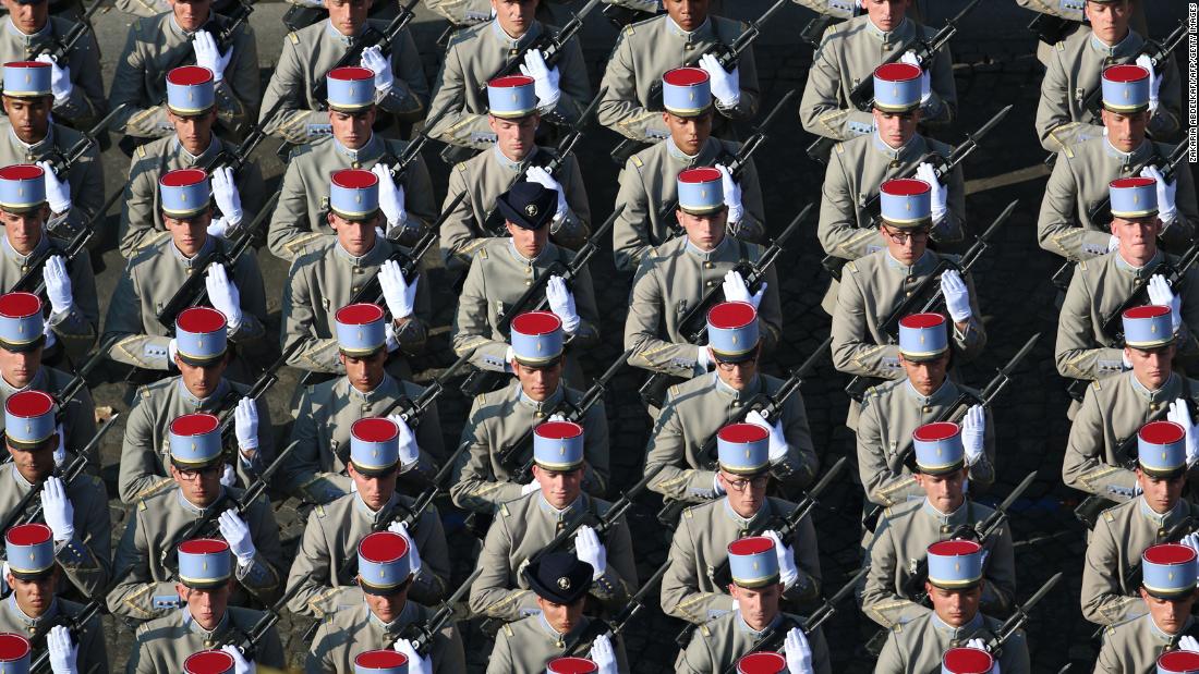 Trump cancels military parade cnn video