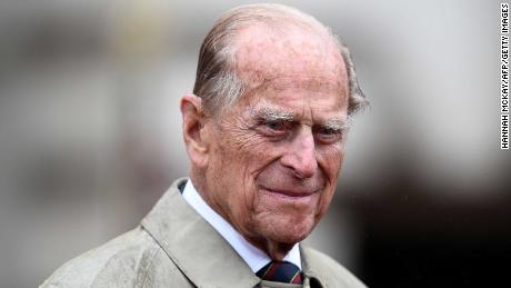Britain&#39;s Prince Philip, Duke of Edinburgh, in his role as Captain General, Royal Marines, attends a Parade to mark the finale of the 1664 Global Challenge on the Buckingham Palace Forecourt in central London on August 2, 2017.  
After a lifetime of public service by the side of his wife Queen Elizabeth II, Prince Philip finally retires on August 2, 2017,at the age of 96. The Duke of Edinburgh attended a parade of Royal Marines at Buckingham Palace, the last of 22,219 solo public engagements since she ascended to the throne in 1952.
 / AFP PHOTO / POOL / HANNAH MCKAY        (Photo credit should read HANNAH MCKAY/AFP/Getty Images) 