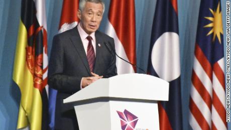 Hackers targeted the medical records of Singapore Prime Minister Lee Hsien Loong, in a widespread cyber attack