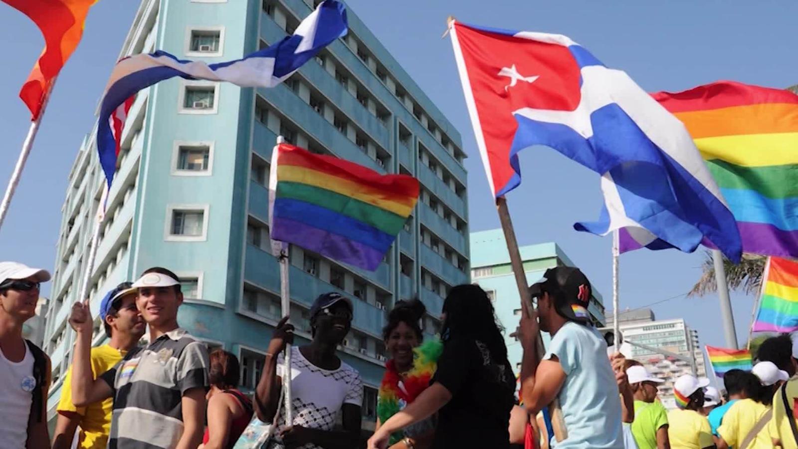 ¿Matrimonio igualitario en Cuba? Comunidad LGBTI pide inclusión en ...