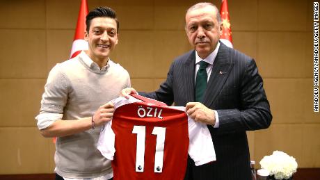 Mesut Ozil&#39;s announces decision to step away from international football.  