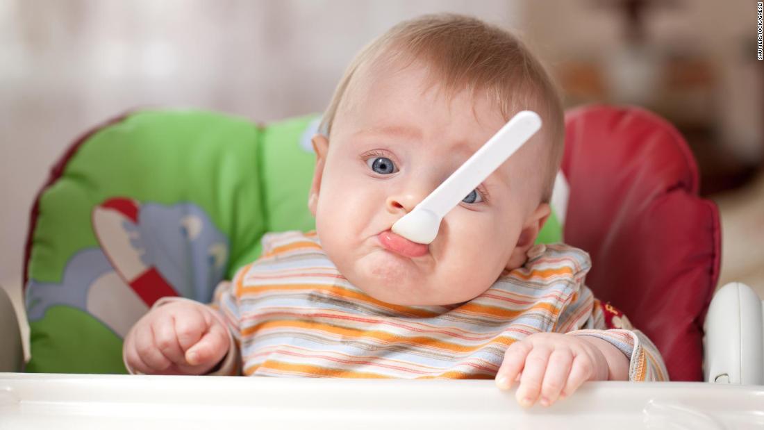 Do you have a picky eater in your house? As babies grow, they can develop aversions to foods they once liked. Pediatricians, nutritionists and feeding specialists give their top tips for handling picky eaters.