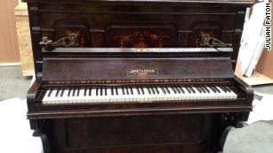 Reclaimed ivory piano deals keys