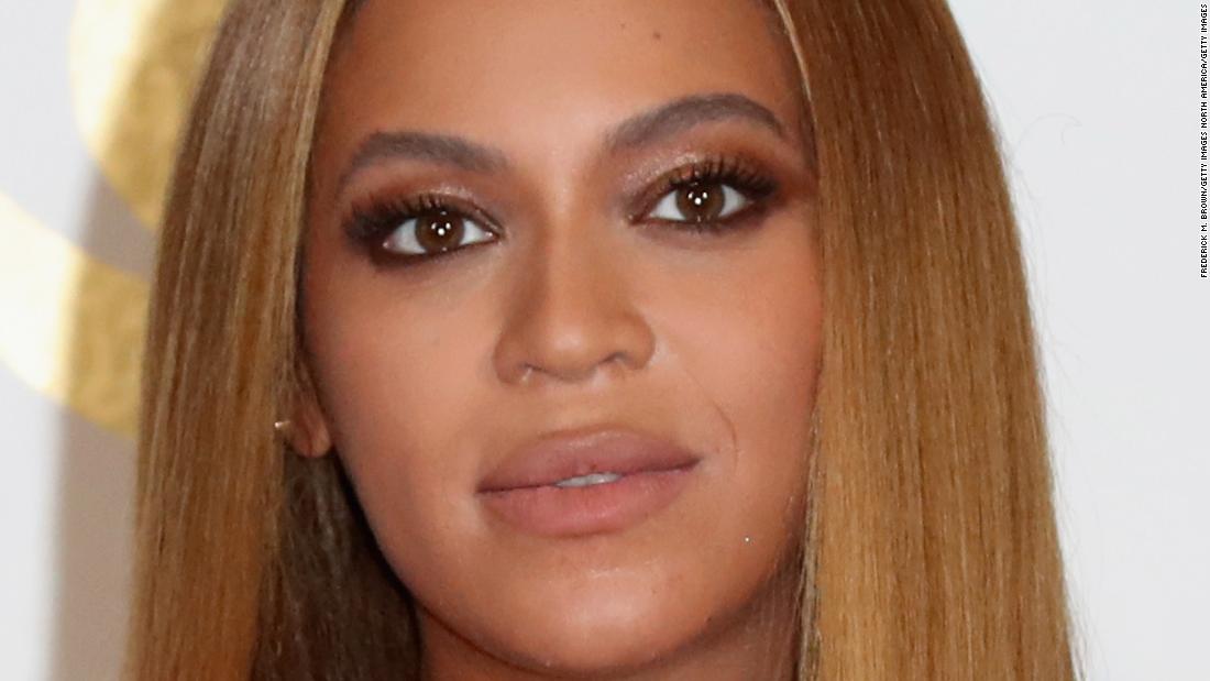 Beyoncés Genius Move For Vogue Opinion Cnn 