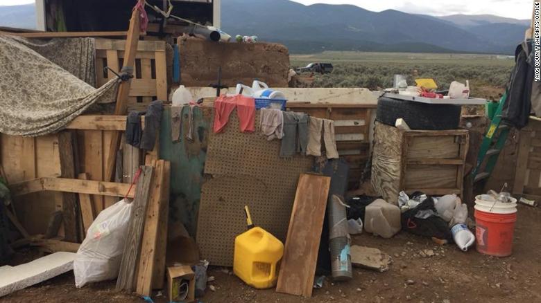 11 children rescued from New Mexico compound