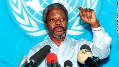 Then-UN peacekeeping chief Kofi Annan at a press conference in 1993 in Mogadishu, Somalia. 