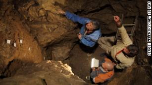 DNA reveals first-known child of Neanderthal and Denisovan, study says