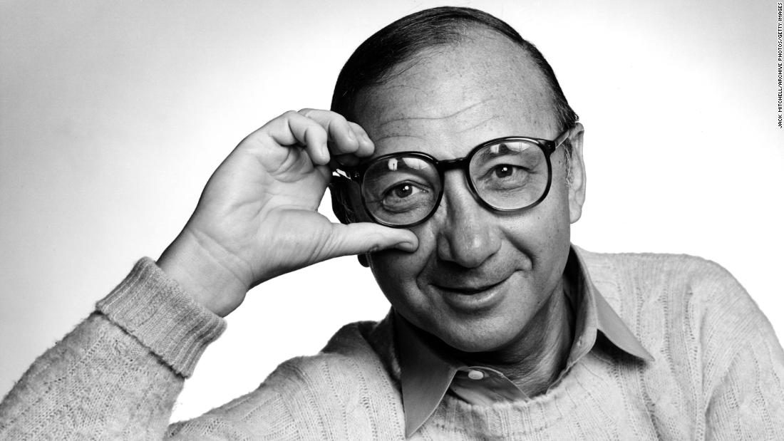 &lt;a href=&quot;https://www.cnn.com/2018/08/26/entertainment/neil-simon-playwright-dies/index.html&quot; target=&quot;_blank&quot;&gt;Neil Simon&lt;/a&gt;, the playwright and screenwriter whose indestructible comedies -- including &quot;The Odd Couple,&quot; &quot;Barefoot in the Park,&quot; &quot;The Sunshine Boys&quot; and &quot;Brighton Beach Memoirs&quot; -- made him one of the most successful writers in American history, died on August 26. He was 91.