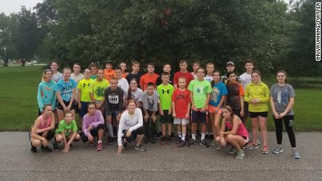 Junior high and high school students in Carson, Iowa, join the tribute.