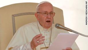 Pope addresses Ireland&#39;s child sex abuse scandal