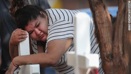 Amber Ayala mourns the loss of 10 kids killed in a Chicago house fire Sunday. 