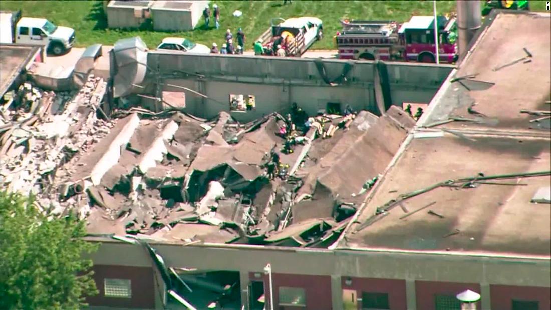 Chicago water plant collapses after explosion, injuring 10