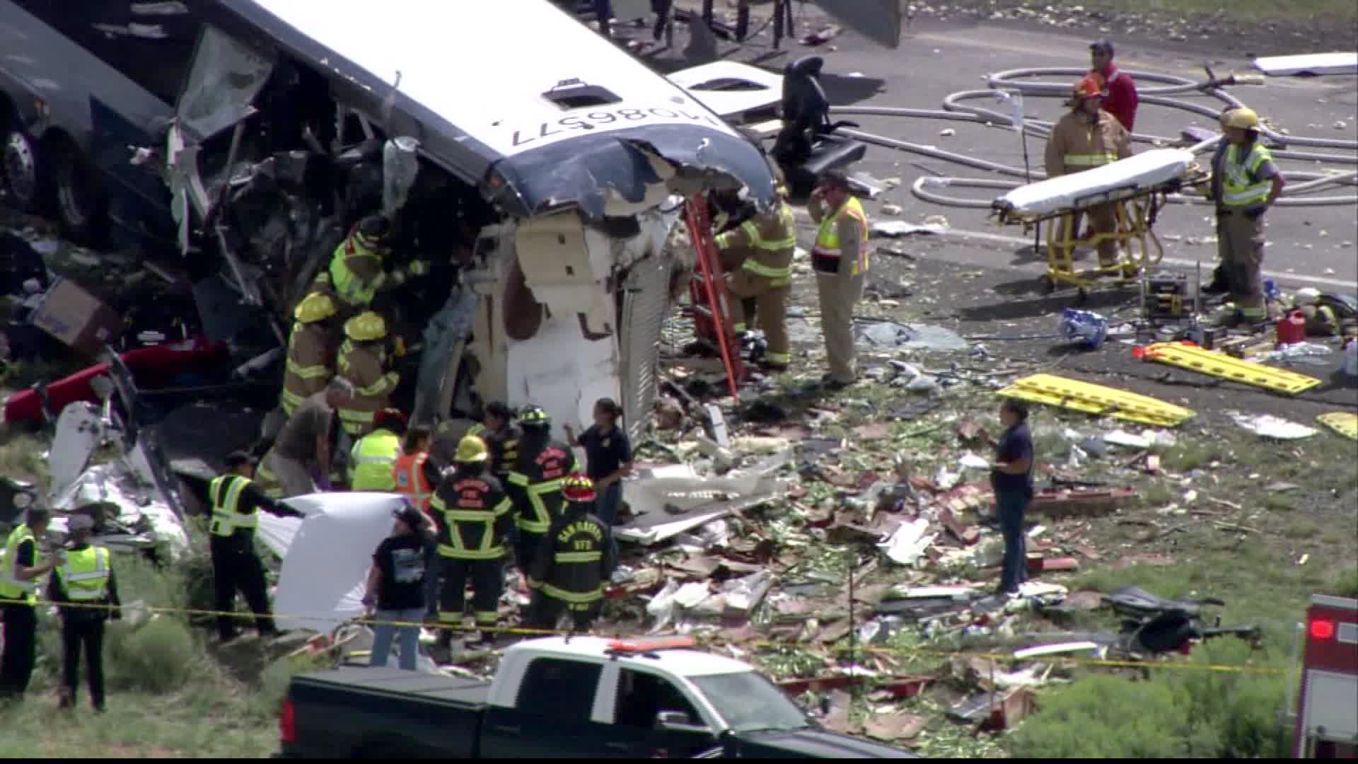Christmas 2022 Crash In New Mexico Multiple Casualties In New Mexico Bus Crash - Cnn Video