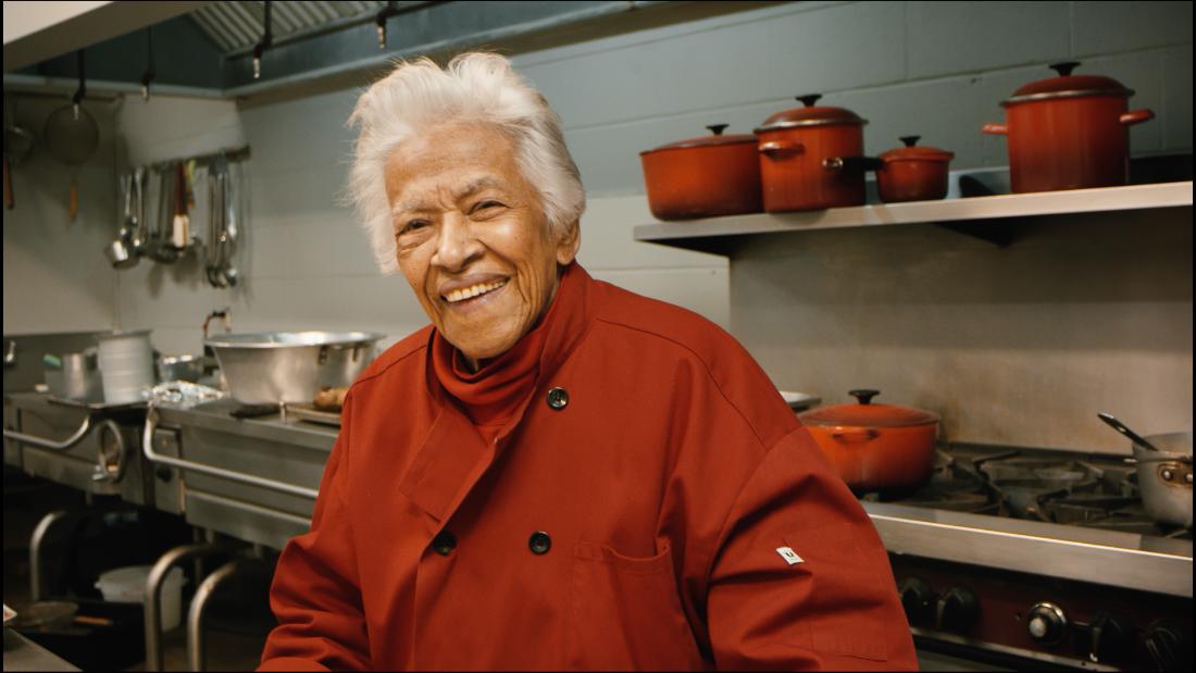 Chef Leah Chase Civil Rights Activist And Legendary Queen Of Creole 