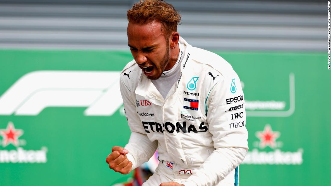 Hamilton stormed to a record-equalling fifth Italian Grand Prix victory -- overtaking both Ferraris in the process.