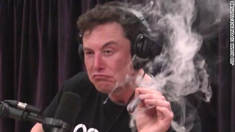 180907100732-elon-musk-smokes-marijuana-podcast-1-large-169.jpg