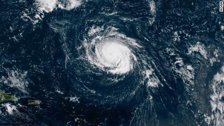 Hurricane Florence aims for the Carolinas