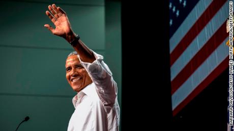 ANAHEIM, CA - SEPTEMBER 08: Former U.S. President Barack Obama waves to the crowd during a Democratic Congressional Campaign Committee rally at the Anaheim Convention Center on September 8, 2018 in Anaheim, California. This is Obama&#39;s first campaign rally for the 2018 midterm elections. (Photo by Barbara Davidson/Getty Images)