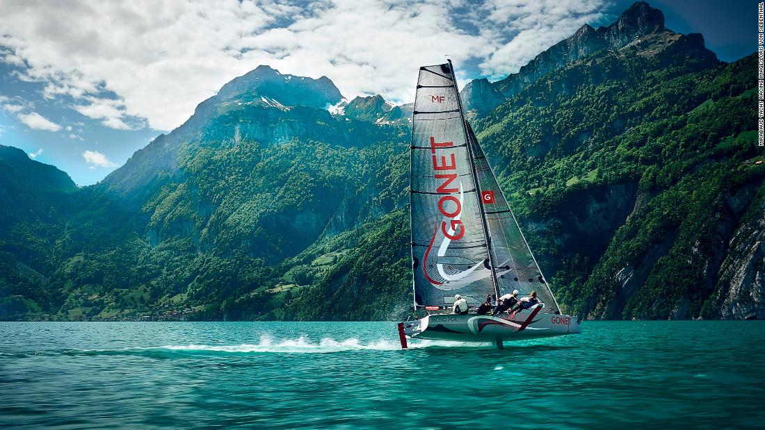 Loris von Siebenthal pictured the Monofoil Gonet flying over Uri Lake, Switzerland. 