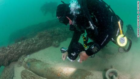 Centuries-old shipwreck found off Portugal's coast