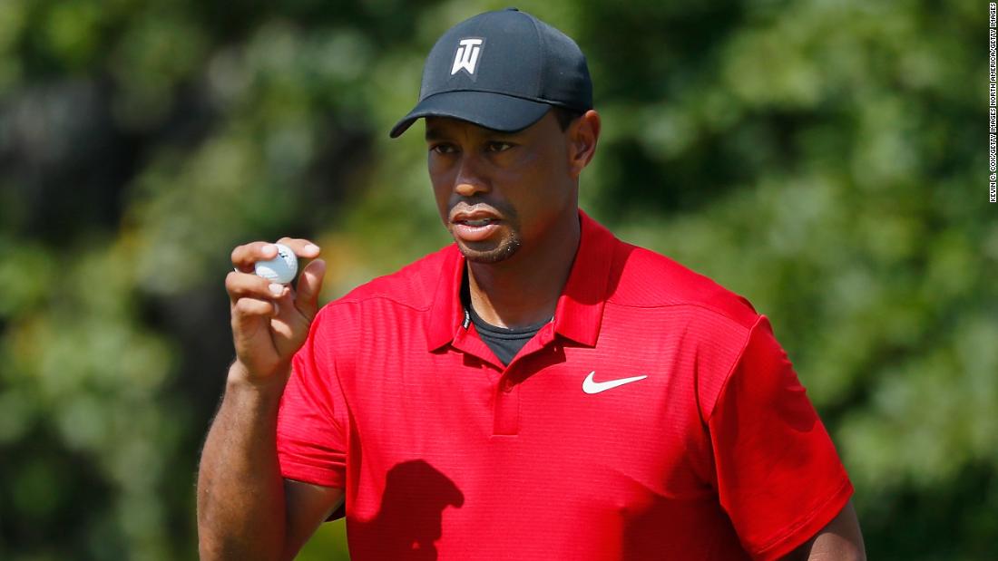 Tiger Woods Struggles As Brooks Koepka Coasts Clear In Us Pga Cnn