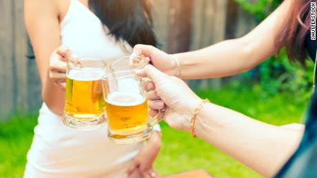 Les jeunes Américains sont plus susceptibles de dire non à l'alcool, selon une étude