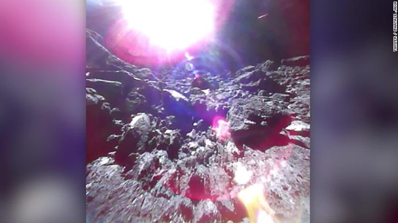 Robot sends new images from asteroid's surface