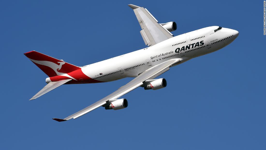 qantas domestic cabin baggage