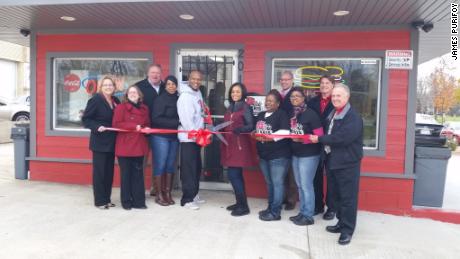 James Purifoy&#39;s burger joint, 15th &amp; Chris in Rockford, Illinois, attracts customers from miles around. 