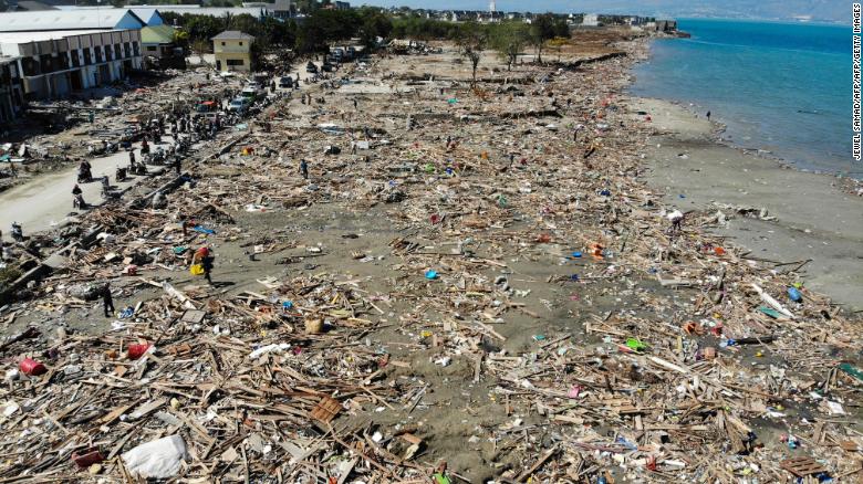 Indonesia Volcano Erupts As Time Runs Out To Rescue Tsunami