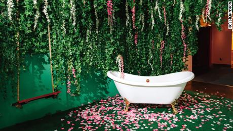 One of the bath tubs inside Rosé Mansion.