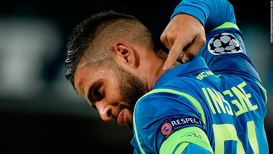 Lorenzo Insigne struck in stoppage time to give Napoli a deserved last-gasp victory over Liverpool. The Naples-born forward latched onto Jose Callejon&#39;s pinpoint cross to send his team top of Group C.