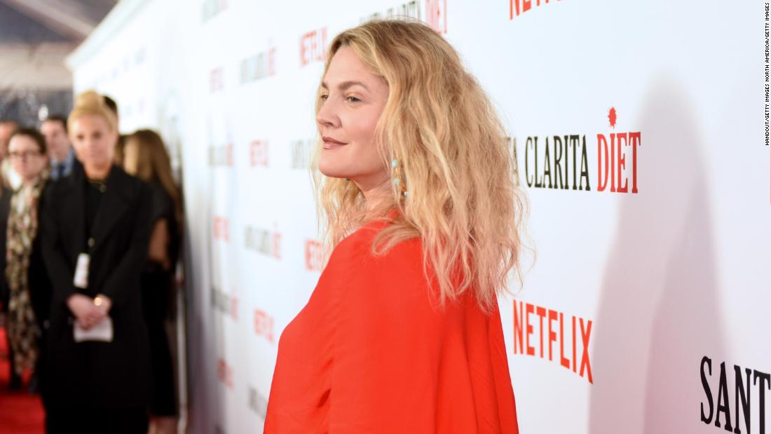 Drew Barrymore talks about his experience in a ‘psychiatric ward’ at 13