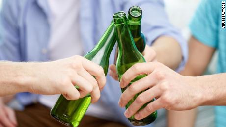 UK millennials are drinking less alcohol, study finds