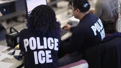 US judge rules against Trump administration in suit over policing grants to &#39;sanctuary cities&#39; 