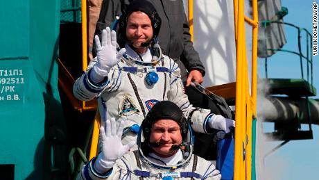 Astronaut recounts harrowing failed space launch