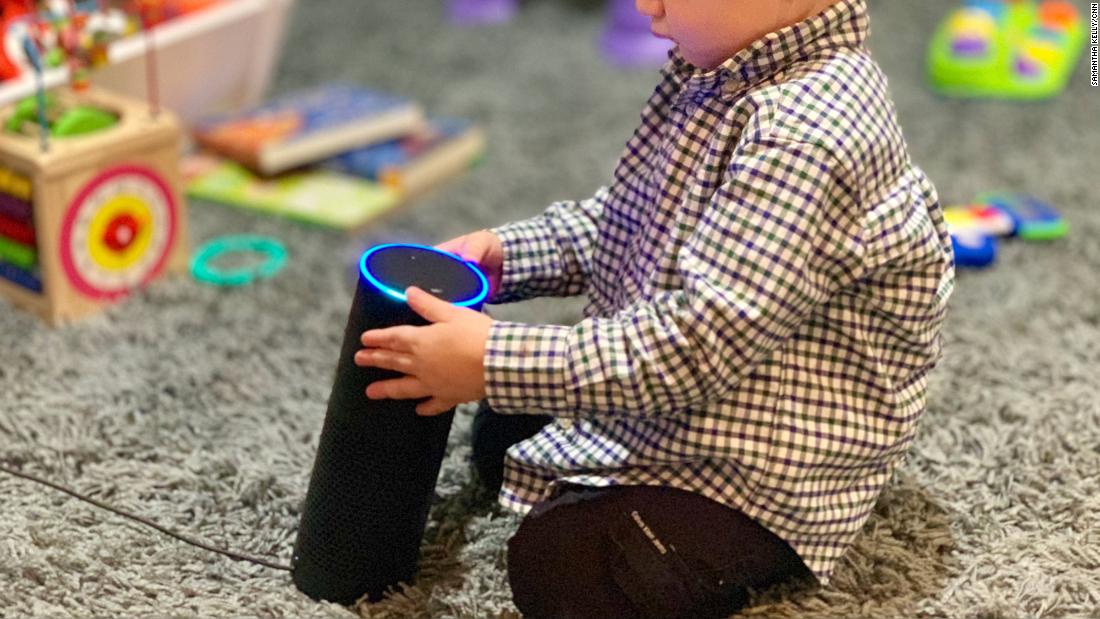 Kids traz Alexa falando com crianças, mas com recursos para