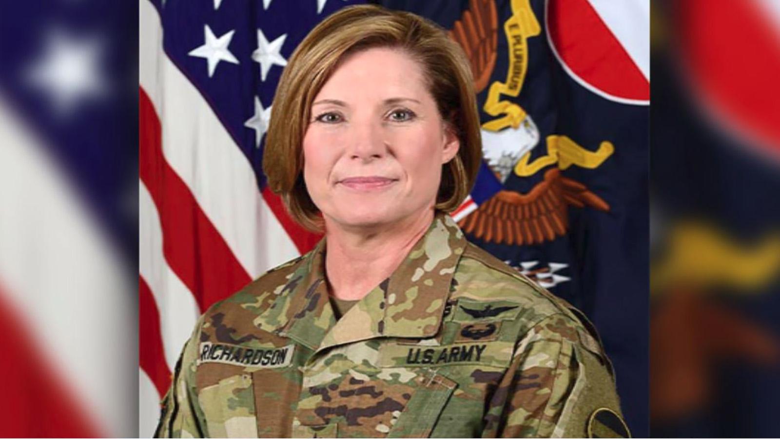 Laura J Richardson Is First Woman To Lead The Largest Command In The Hot Sex Picture