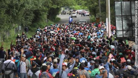 La caravana de migrantes espont nea o incitada Honduras y Guatemala cuestionan los motivos