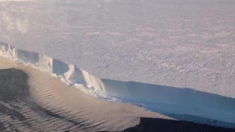 An Antarctic ice shelf is 'singing' and it's creepy