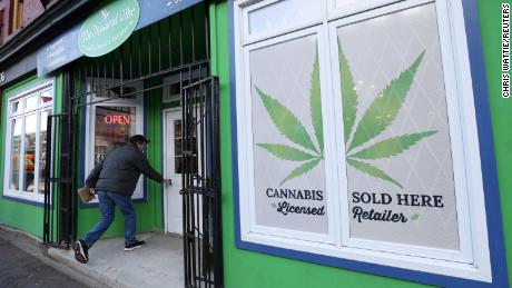 Cannabis in Canada: Big banks are missing a boom