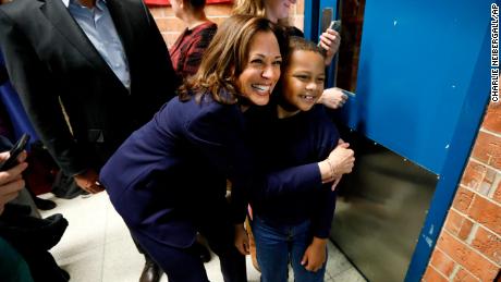 Kamala Harris stumps for 2018 candidates in Iowa -- as 2020 nears