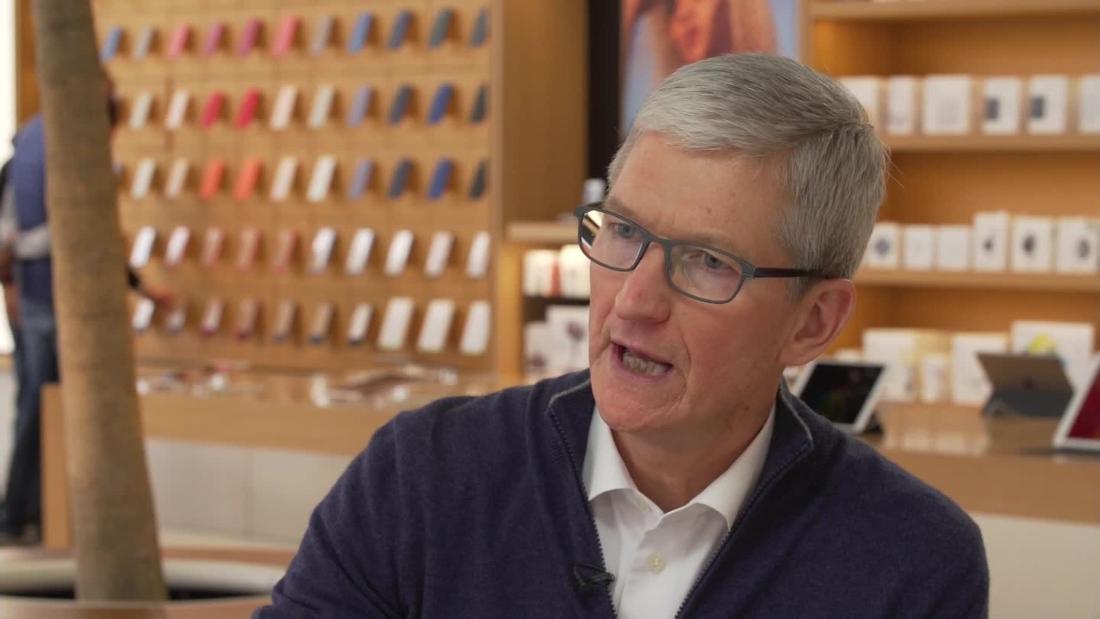 Tim Cook Being Gay Gave Me Perspective As A Minority Cnn Video