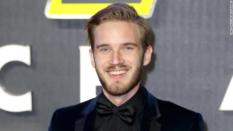 Felix Kjellberg，或“PewDiePie”， 在2015年的伦敦。