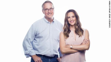 Former Annie's Homegrown CEO John Foraker and actress Jennifer Garner are looking to change the baby food industry. 