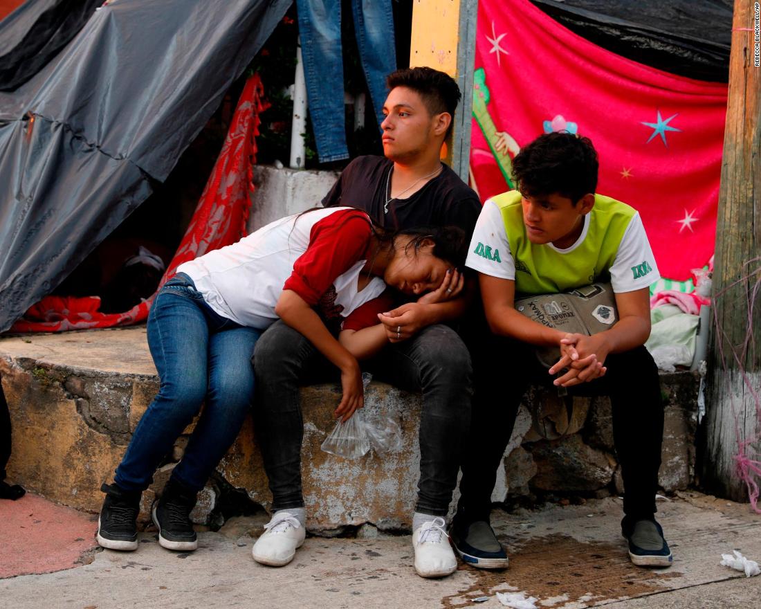 Central American migrants rest for the night in Pijijiapan, Mexico, on Thursday, October 25.